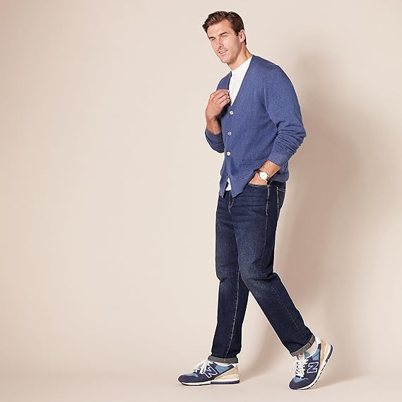 Amazon Essentials Men’s Athletic-Fit Stretch Jean – Discontinued Colours